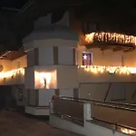 Katja's